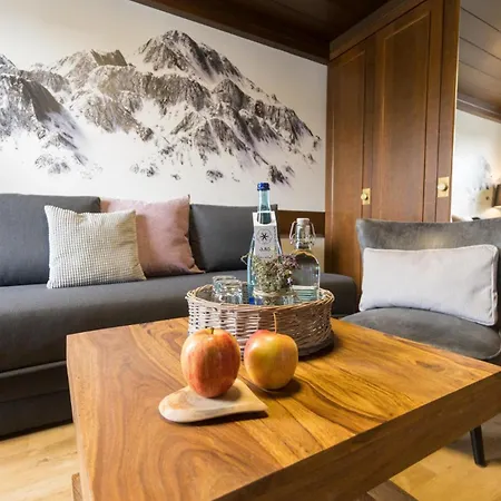 Boutique Hotel Olympia Seefeld in Tirol Exterior photo